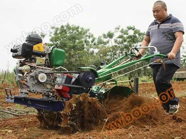 正腾后旋皮带四驱微耕机