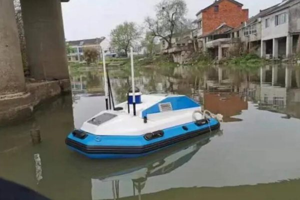 镇江丹阳：无人监测船“问诊”，河流治理有了新“医生”